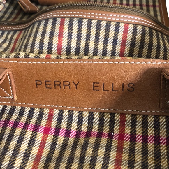 Vintage Perry Ellis Brown Plaid Carry On Weekender Travel Duffel Bag - Picture 3 of 17